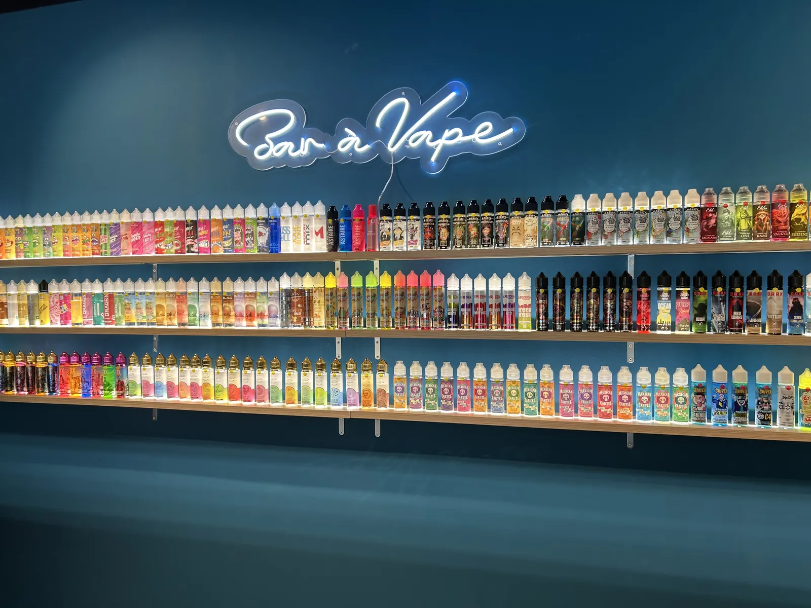 Corner e-liquides HappeSmoke Champigny-sur-Marne