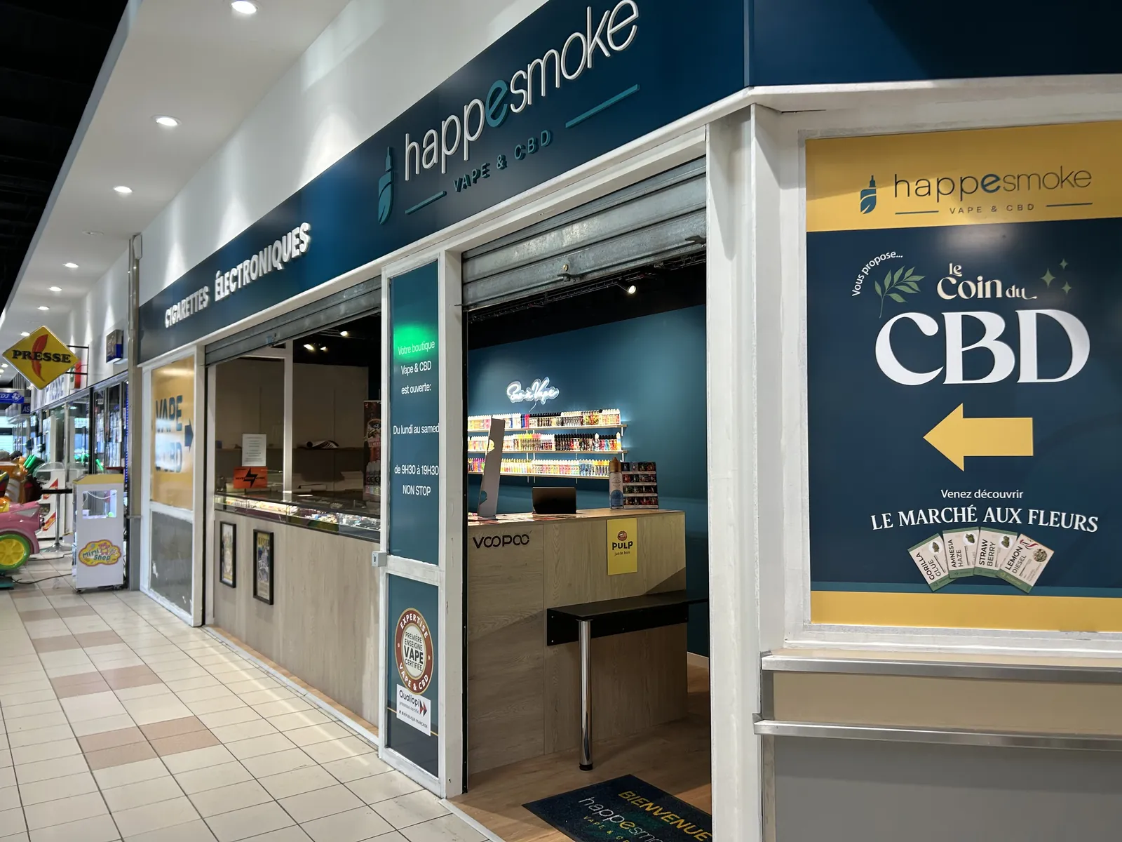 Vitrine du magasin HappeSmoke Champigny-sur-Marne